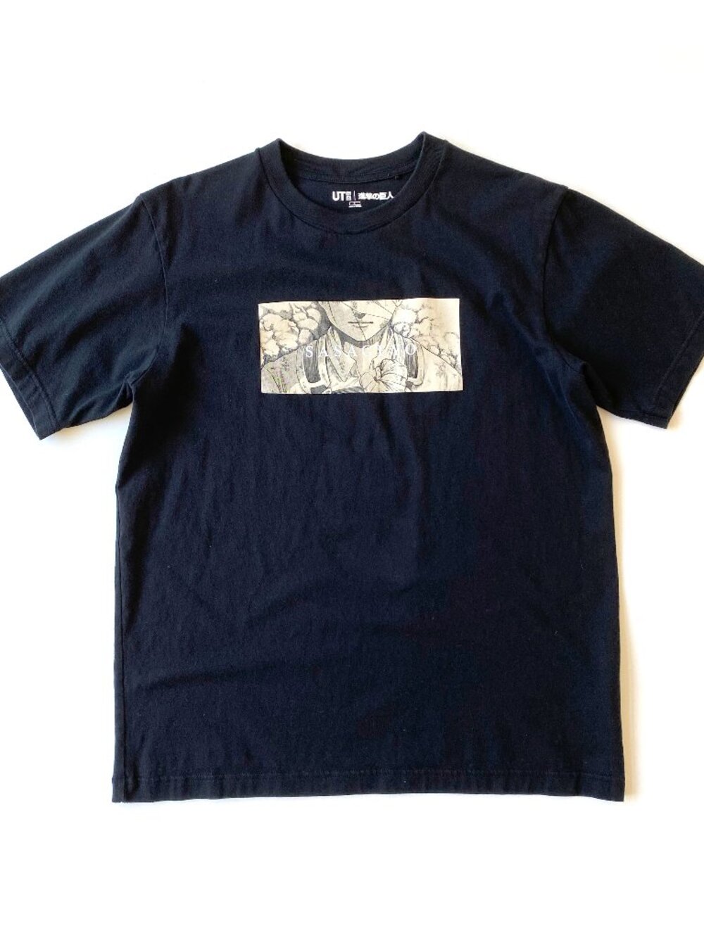 Uniqlo UT Attack on Titan Sasageyo Graphic Tee Hajime Isayama Size L